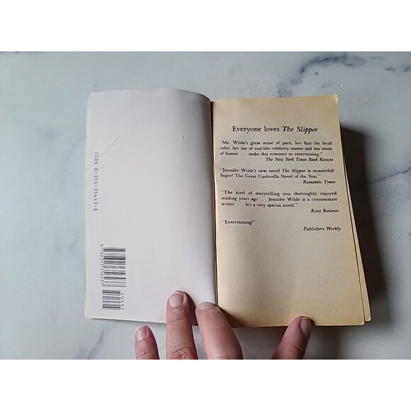 The Slipper By Jennifer Wilde Paperback - Picture 2 of 10